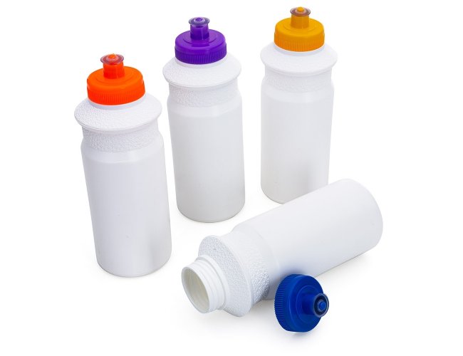 https://www.arenabrindes.com.br/content/interfaces/cms/userfiles/produtos/squeeze-plastico-600ml-11812d1-1585572803-858.jpg